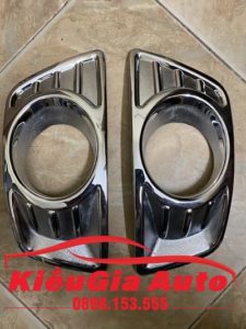 Banphutungoto.vn - ỐP MẠ ĐÈN CẢN KIA CARENS - KG2004202