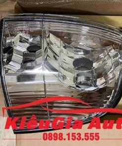 Banphutungoto.vn - ĐÈN XI NHAN FORD EVEREST - 2311523L