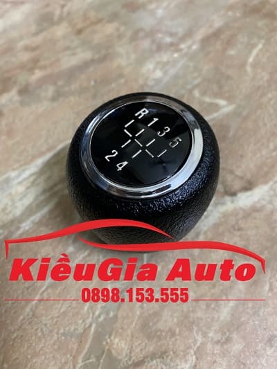 Banphutungoto.vn - TAY NẮM CẦN SỐ DAEWOO LACETTI SE - 13355562-2 Banphutungoto.vn - TAY NẮM CẦN SỐ DAEWOO LACETTI SE - 13355562-2