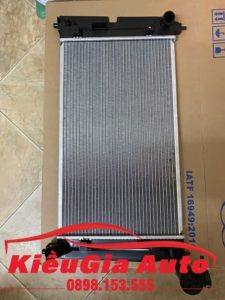 Banphutungoto.vn - KÉT NƯỚC TOYOTA COROLLA ALTIS - KG130720