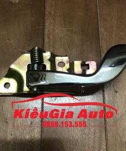 Banphutungoto.vn - TAY MỞ CỬA TRONG MITSUBISHI JOLIE - MR401175