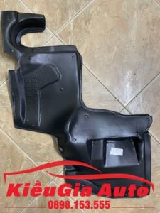 Banphutungoto.vn - CHẮN BÙN GẦM TRÁI MAZDA PREMACY - B25D56341H