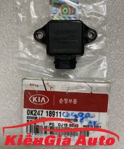Banphutungoto.vn - CẢM BIẾN CHÂN GA KIA SPECTRA - 0K24718911