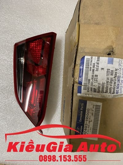 Banphutungoto.vn - ĐÈN HẬU MIẾNG TRONG HYUNDAI ACCENT - 92403H6000-1 Banphutungoto.vn - ĐÈN HẬU MIẾNG TRONG HYUNDAI ACCENT - 92403H6000-1