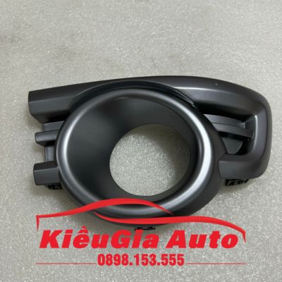 ỐP ĐÈN GẦM FORD RANGER 2009 ỐP ĐÈN GẦM FORD RANGER 2009