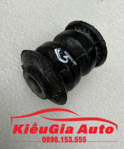 Cao su càng a nhỏ Nissan Tiida 2006-2013