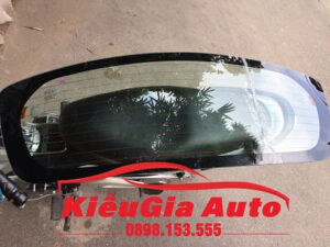 Banphutungoto.vn - KÍNH CHẮN GIÓ SAU TOYOTA WIGO - KG160521