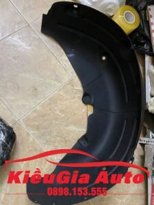Banphutungoto.vn - LÒNG VÈ CHẮN BÙN SAU KIA SORENTO - 868402P700-1