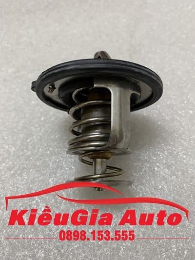 Banphutungoto.vn - VAN HẰNG NHIỆT MAZDA 6 - KL0115171A-1 Banphutungoto.vn - VAN HẰNG NHIỆT MAZDA 6 - KL0115171A-1