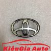 Banphutungoto.vn - LÔ GÔ BIỂU TƯỢNG VÔ LĂNG TOYOTA FORTUNER - KG240721-5