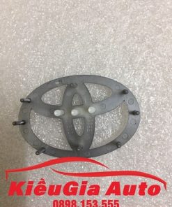 Banphutungoto.vn - LÔ GÔ BIỂU TƯỢNG VÔ LĂNG TOYOTA INNOVA - KG240721