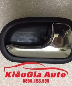 Banphutungoto.vn - Tay mở cửa trong Ford Everest - UM4658330A09