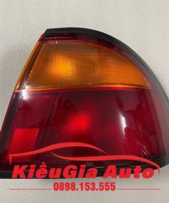 Banphutungoto.vn-Đèn hậu Mazda 323 2000-BJ1W51180B