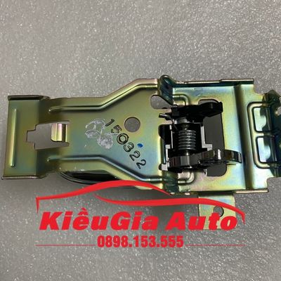 Banphutungoto.vn - Tay mở cửa trong Ford Everest 2007-2013 - UR5859330C02.1 Banphutungoto.vn - Tay mở cửa trong Ford Everest 2007-2013 - UR5859330C02.1