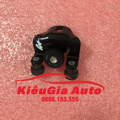 Banphutungoto.vn - Bi cửa lùa Ford Transit - YC15V5028AX Banphutungoto.vn - Bi cửa lùa Ford Transit - YC15V5028AX