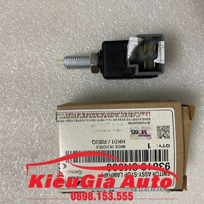 Banphutungoto.vn - Công tắc chân phanh Hyundai Sonata 2006-2014 - 938103K000.19 Banphutungoto.vn - Công tắc chân phanh Hyundai Sonata 2006-2014 - 938103K000.19