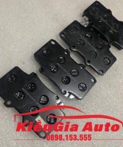 Bố thắng trước Toyota Fortuner 2008-2016