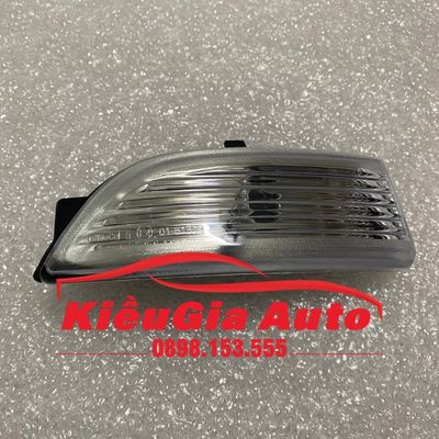 Xi nhan gương chiếu hậu Mazda BT50 2013-2020 Xi nhan gương chiếu hậu Mazda BT50 2013-2020