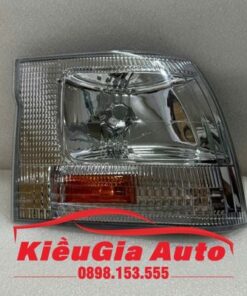 Đèn xi nhan Toyota Hiace 2002-2006