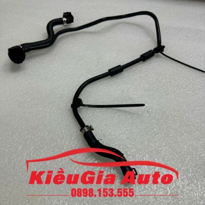 Ống nước vào bình nước phụ Mercedes GLC250 X253 2016-2020 Ống nước vào bình nước phụ Mercedes GLC250 X253 2016-2020