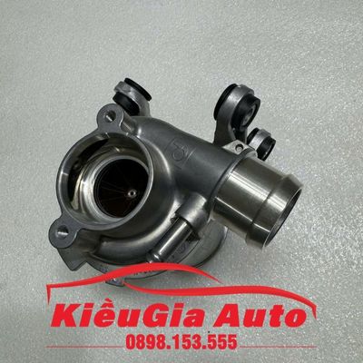 Bơm nước động cơ Mercedes GLC300 X253 2016-2023 Bơm nước động cơ Mercedes GLC300 X253 2016-2023