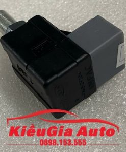 Công tắc chân phanh Hyundai HD800 HD700
