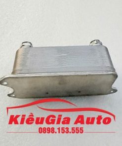Két sinh hàn làm mát dầu động cơ Mercedes C200 W204 W205 2007-2022