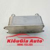 Két sinh hàn làm mát dầu động cơ Mercedes E200 W212 2009-2016