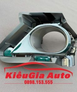 Ốp đèn gầm Toyota Innova 2016-2020