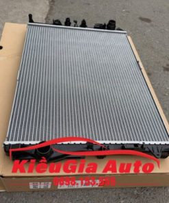 Két nước Mercedes GLC250 X253 2016-2020